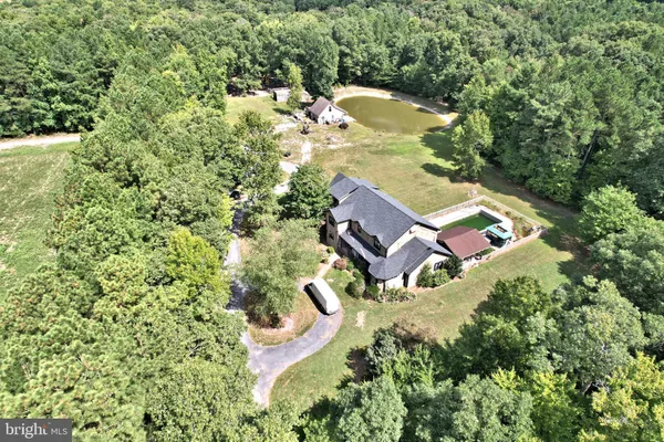 $995,000 | 22495 Lewes Georgetown Highway, Georgetown, DE 19947