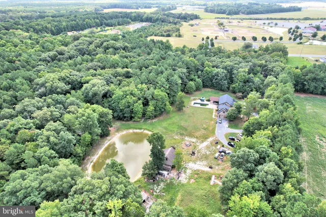 $995,000 | 22495 Lewes Georgetown Highway, Georgetown, DE 19947