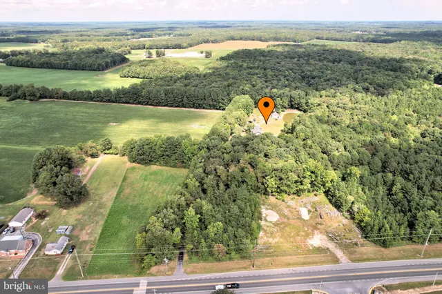 $995,000 | 22495 Lewes Georgetown Highway, Georgetown, DE 19947