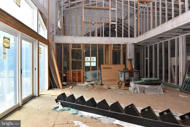 $995,000 | 22495 Lewes Georgetown Highway, Georgetown, DE 19947