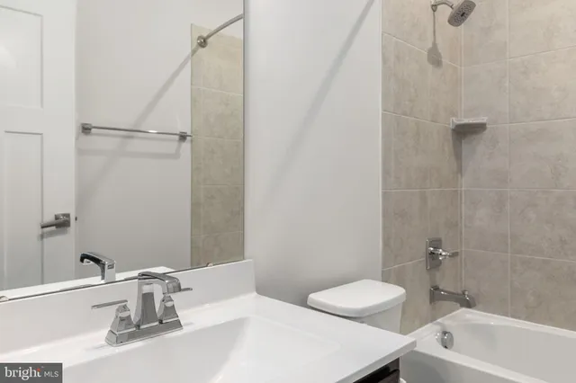 $2,700 | 103 Twinleaf Way Lake, Front Royal, VA 22630