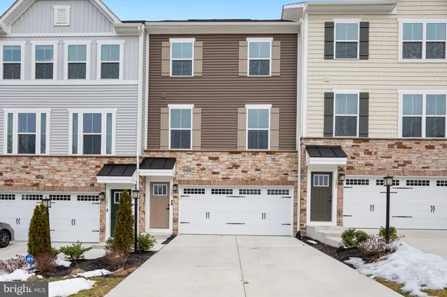 $2,500 | 103 Twinleaf Way Lake, Front Royal, VA 22630