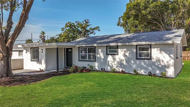 $385,000 | 5175 88th Avenue North, Pinellas Park, FL 33782