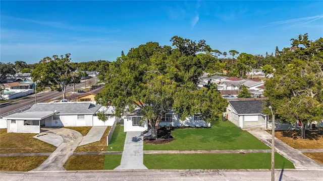 $385,000 | 5175 88th Avenue North, Pinellas Park, FL 33782