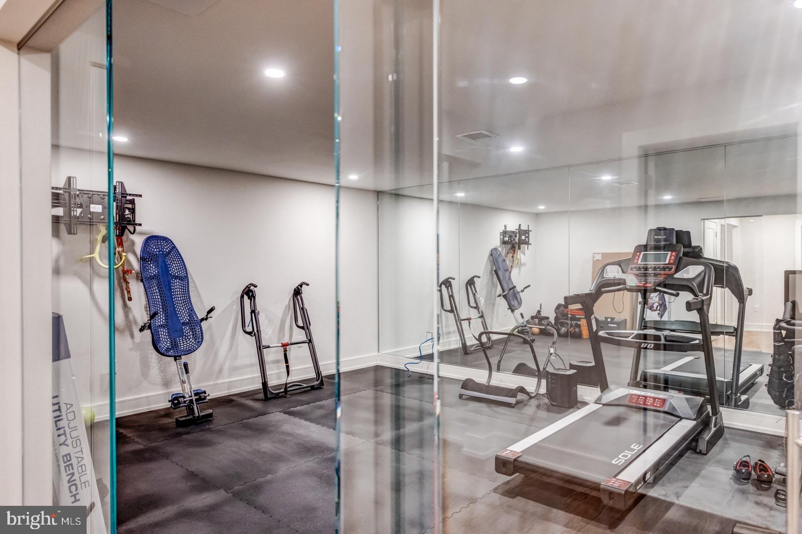 609 St Andrews Road Philadelphia, PA 19118 - Photo 28 of 31 a view of a room with gym equipment