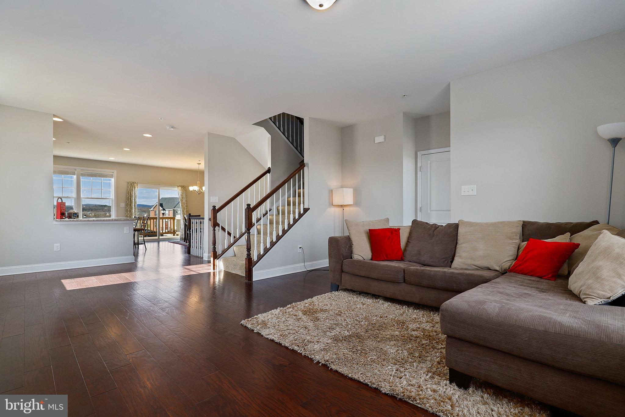 4630 Cambria Road Frederick, MD 21703 - Photo 4 of 32