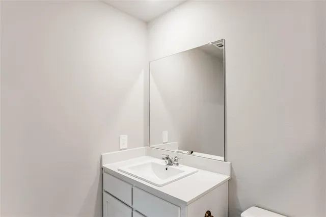 $2,100 | 3137 Pecan Farm Lane, Fort Worth, TX 76140