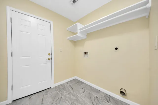 a view of bathroom with shower