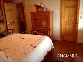 115 Grandview Loop Nebo, NC 28761 - Photo 10 of 20 Gallery Image 10
