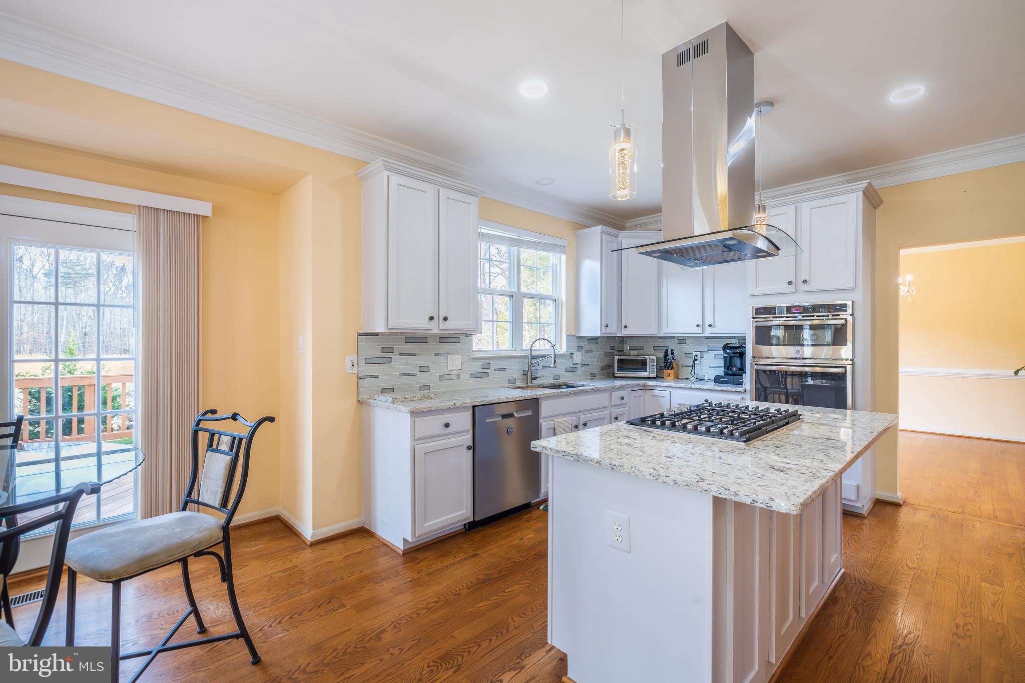 14546 Picket Oaks Road Centreville, VA 20121 - Photo 15 of 40