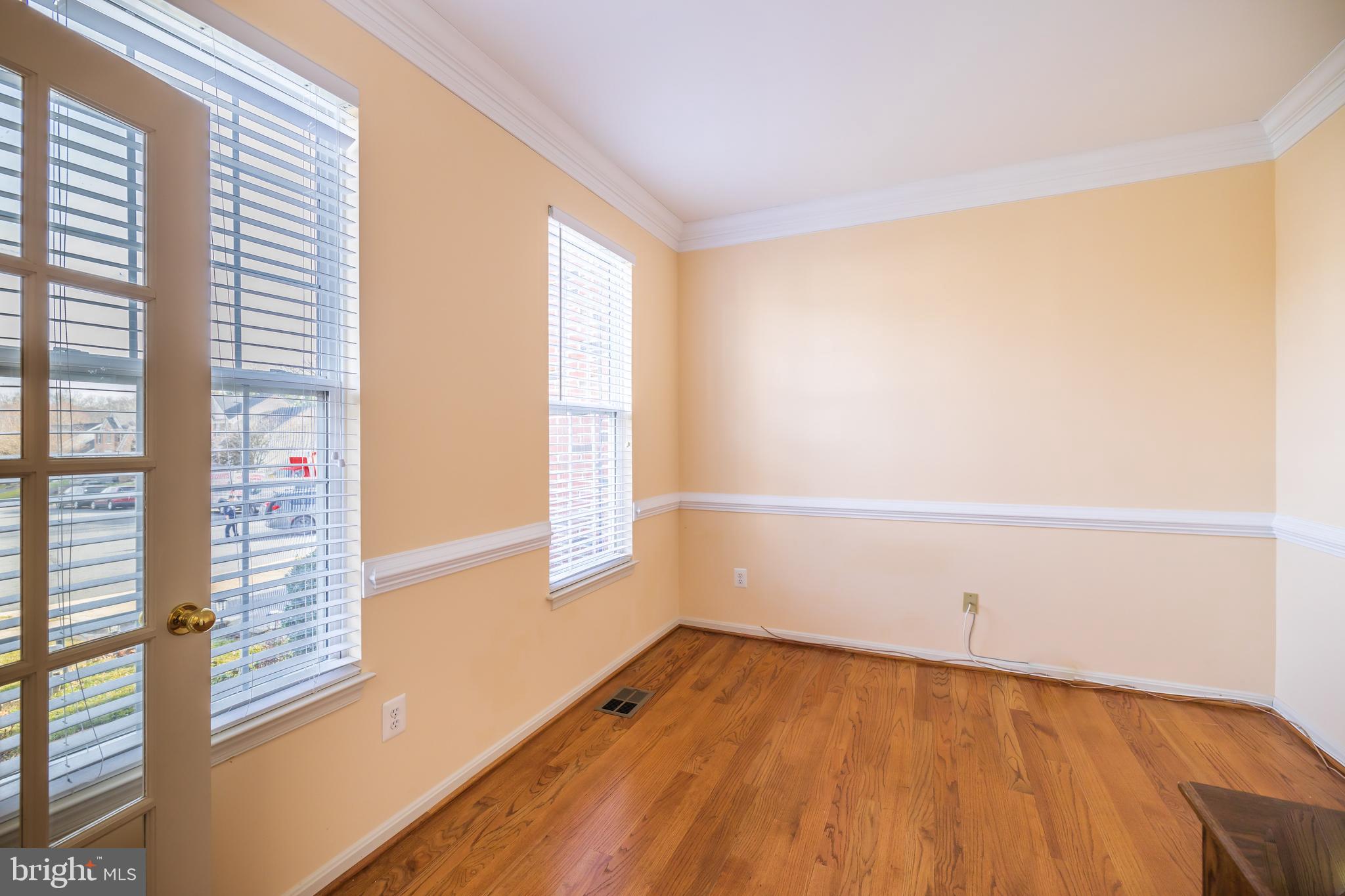 14546 Picket Oaks Road Centreville, VA 20121 - Photo 19 of 40