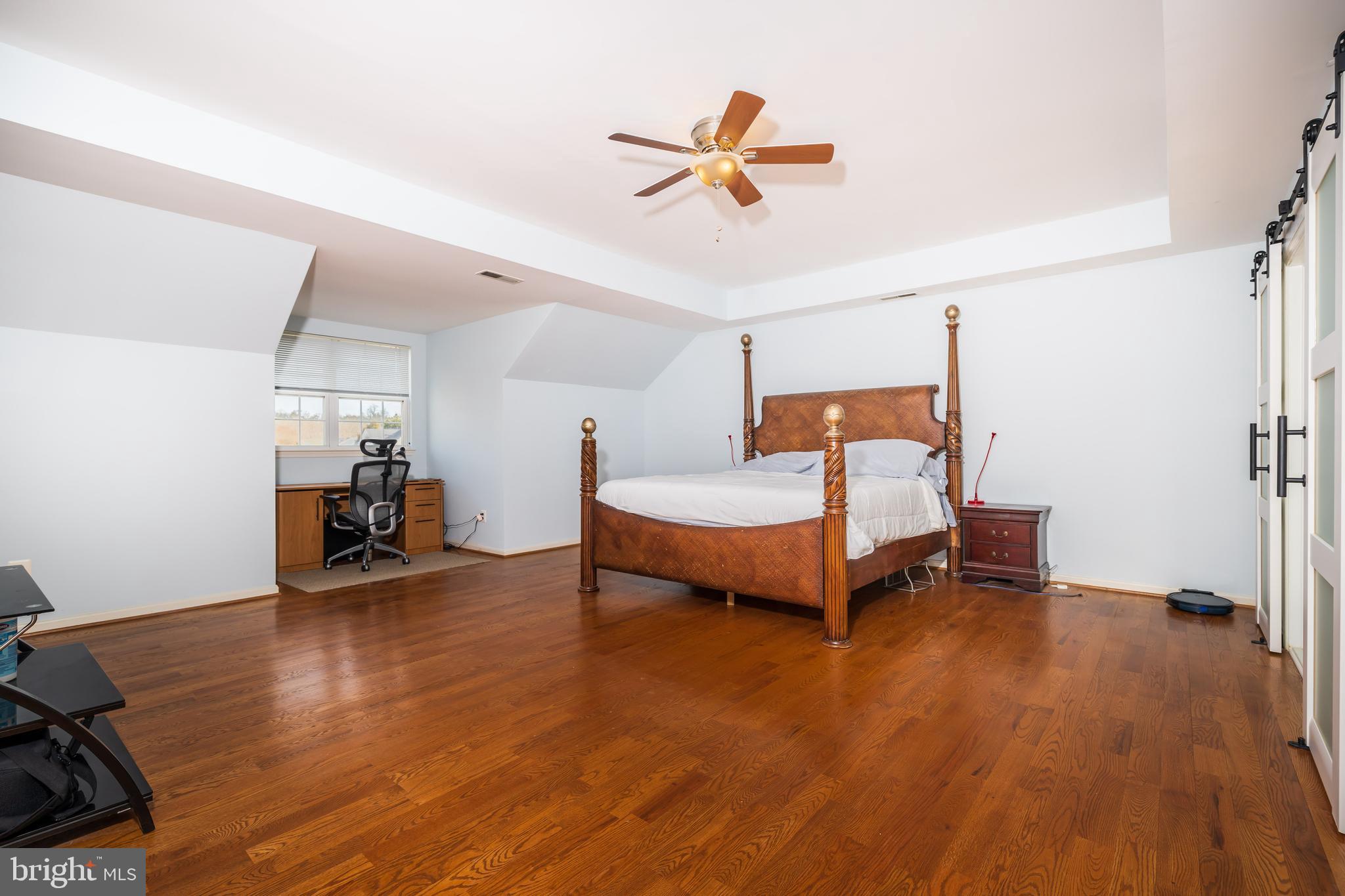 14546 Picket Oaks Road Centreville, VA 20121 - Photo 21 of 40