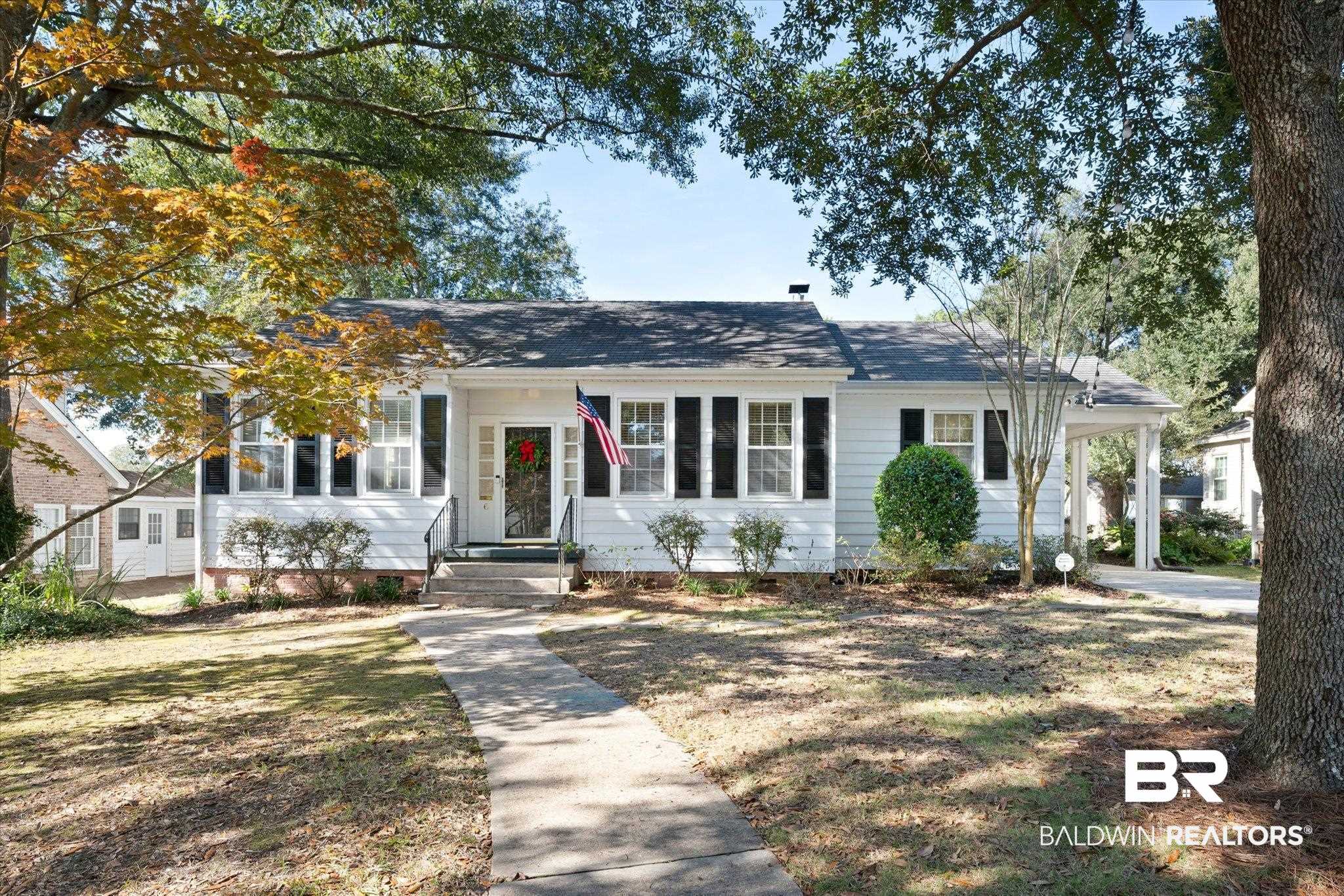 6 Elizabeth Place Mobile, AL 36606 - Photo 1 of 21