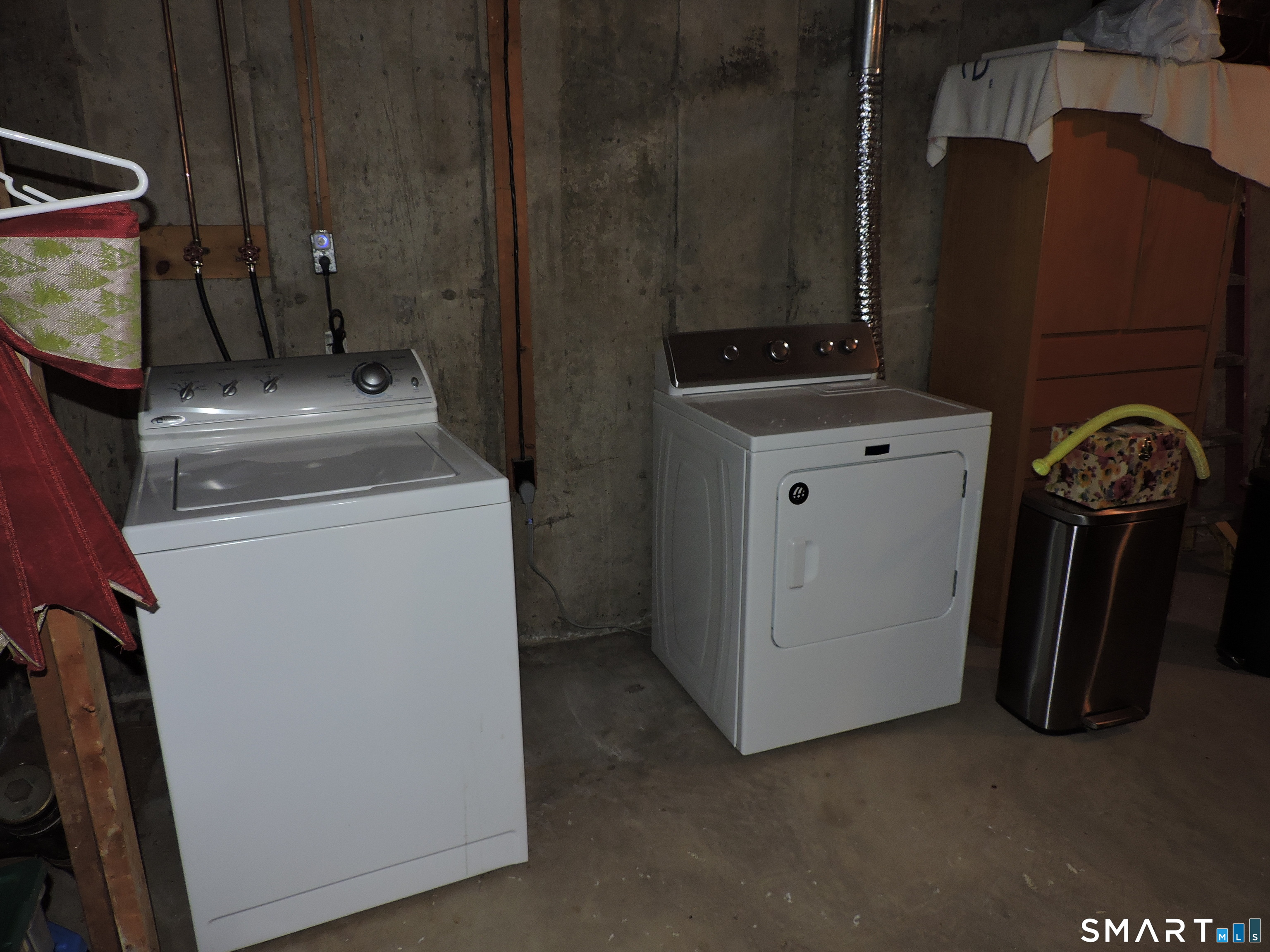 814 Graham Road South Windsor, CT 06074 - Photo 21 of 23 a utility room with dryer and washer
