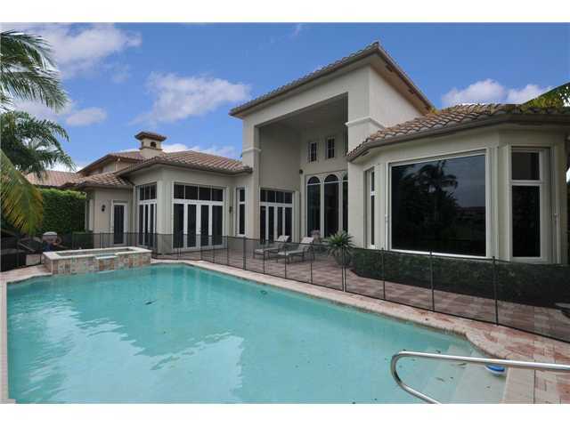 17634 Middlebrook Way Boca Raton, FL 33496 - Photo 4 of 26 Rear View