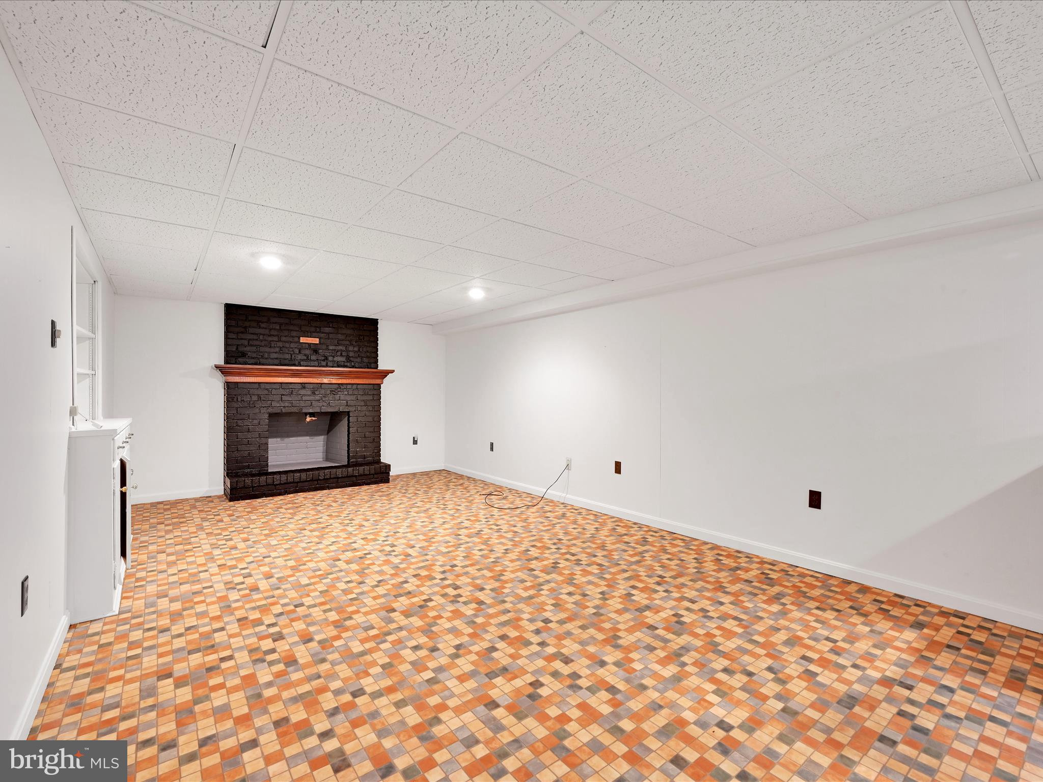 1043 East Meadow Road Manheim, PA 17545 - Photo 29 of 40 Finished Basement