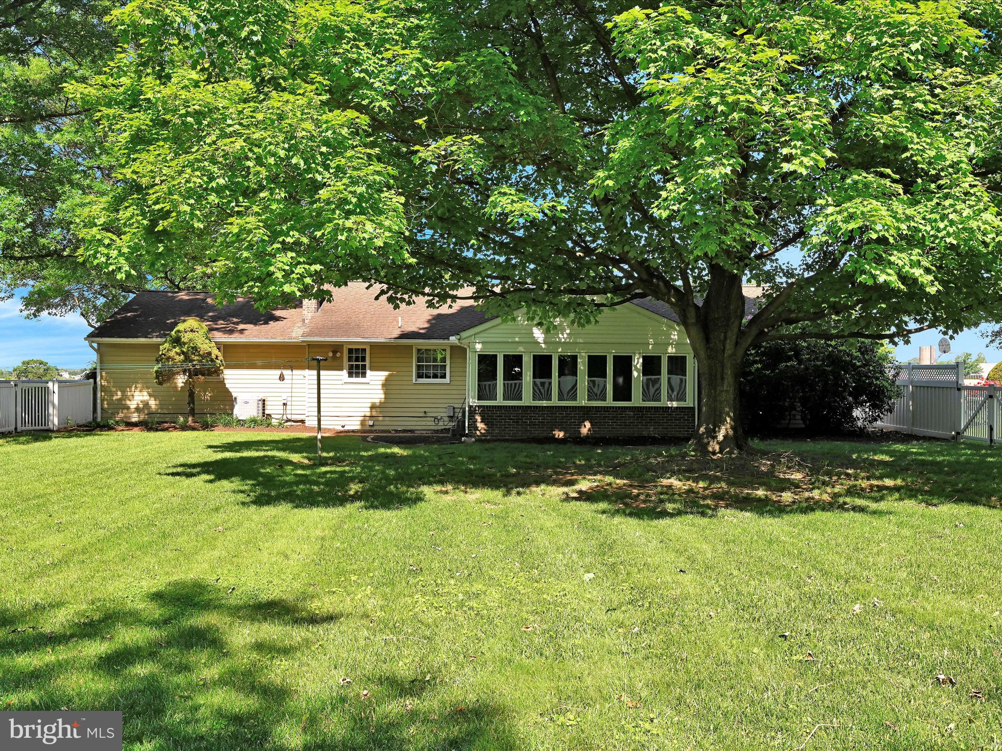 1043 East Meadow Road Manheim, PA 17545 - Photo 38 of 40 Rear