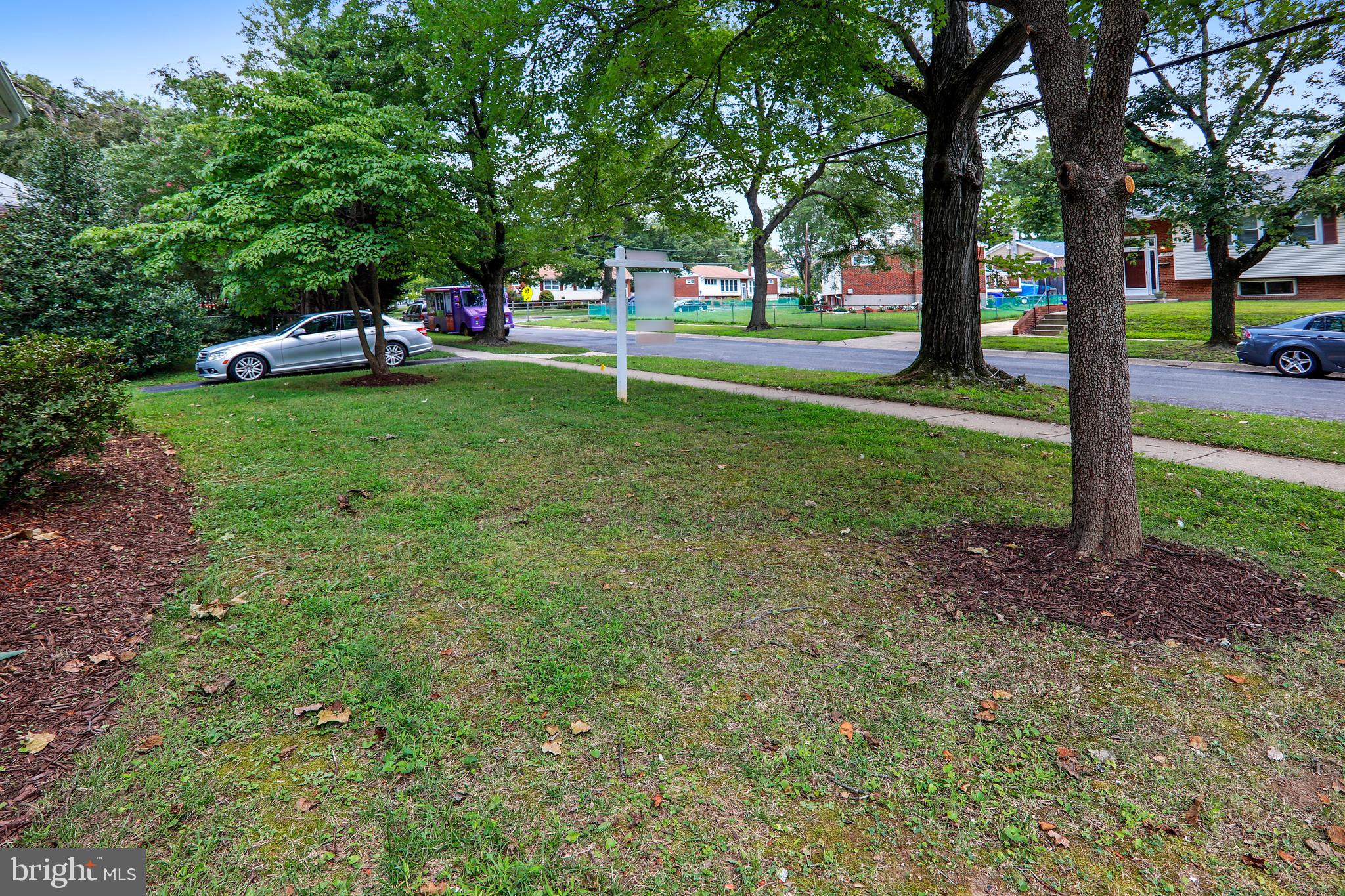 3903 Wendy Lane Silver Spring, MD 20906 - Photo 4 of 75 Gallery Image 4