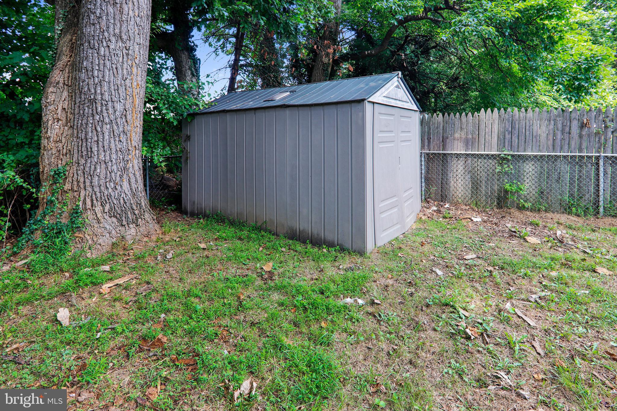 3903 Wendy Lane Silver Spring, MD 20906 - Photo 32 of 75 Gallery Image 32