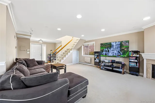 $495,000 | 50 Dekalb Avenue, Unit E6, White Plains, NY 10605