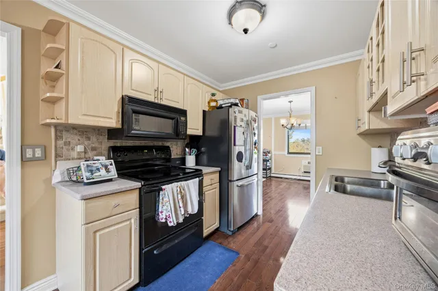 $495,000 | 50 Dekalb Avenue, Unit E6, White Plains, NY 10605