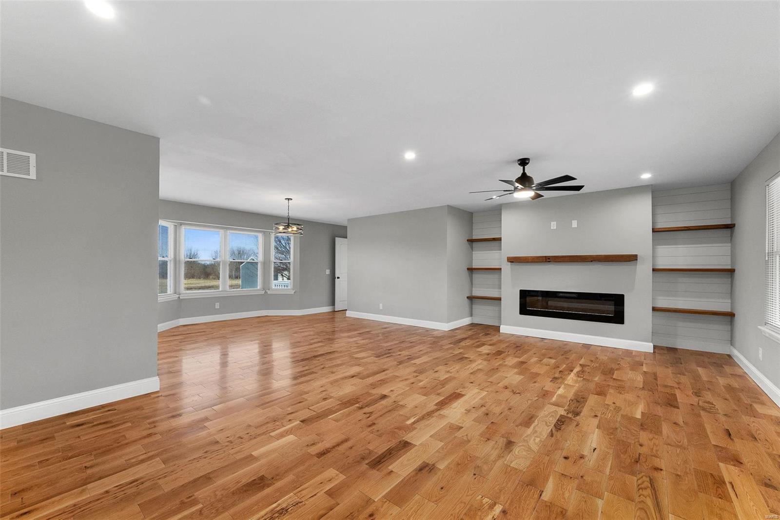 2645 Freymuth Road O'Fallon, MO 63366 - Photo 8 of 57 Gallery Image 8