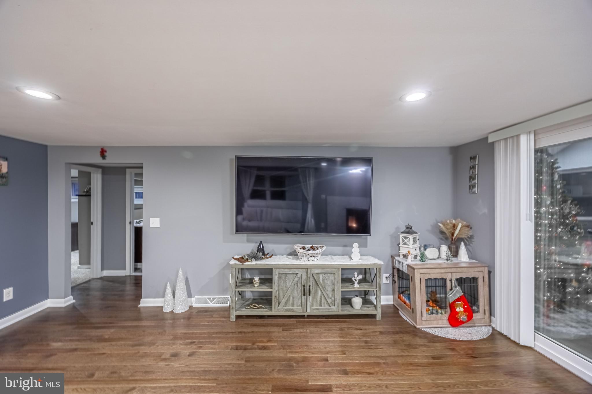 1920 Poplar Road Essex, MD 21221 - Photo 16 of 77