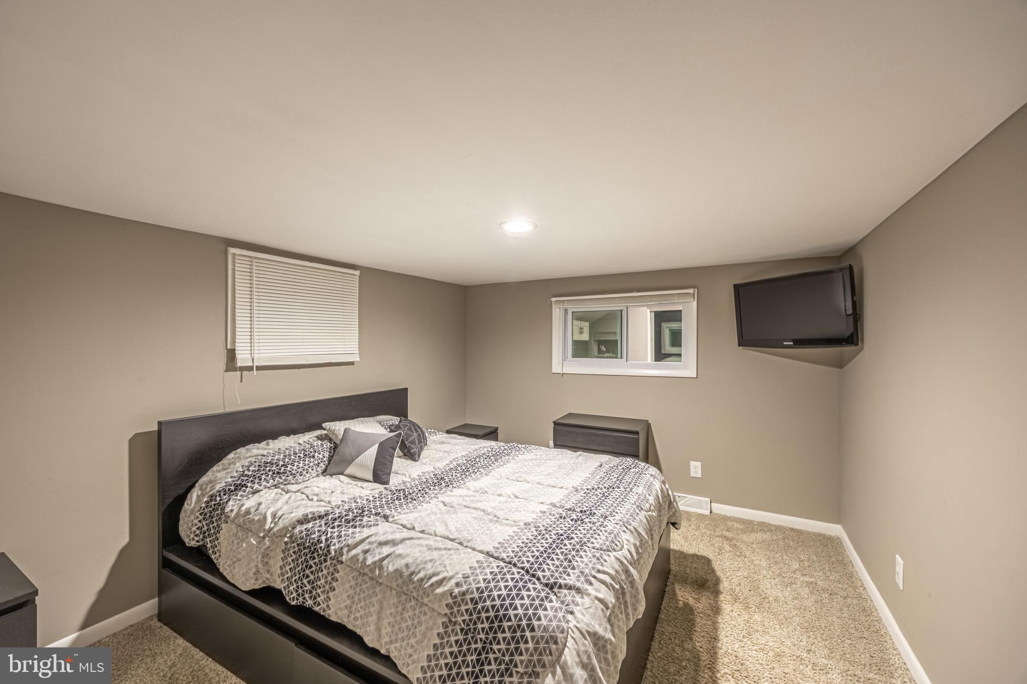 1920 Poplar Road Essex, MD 21221 - Photo 32 of 77