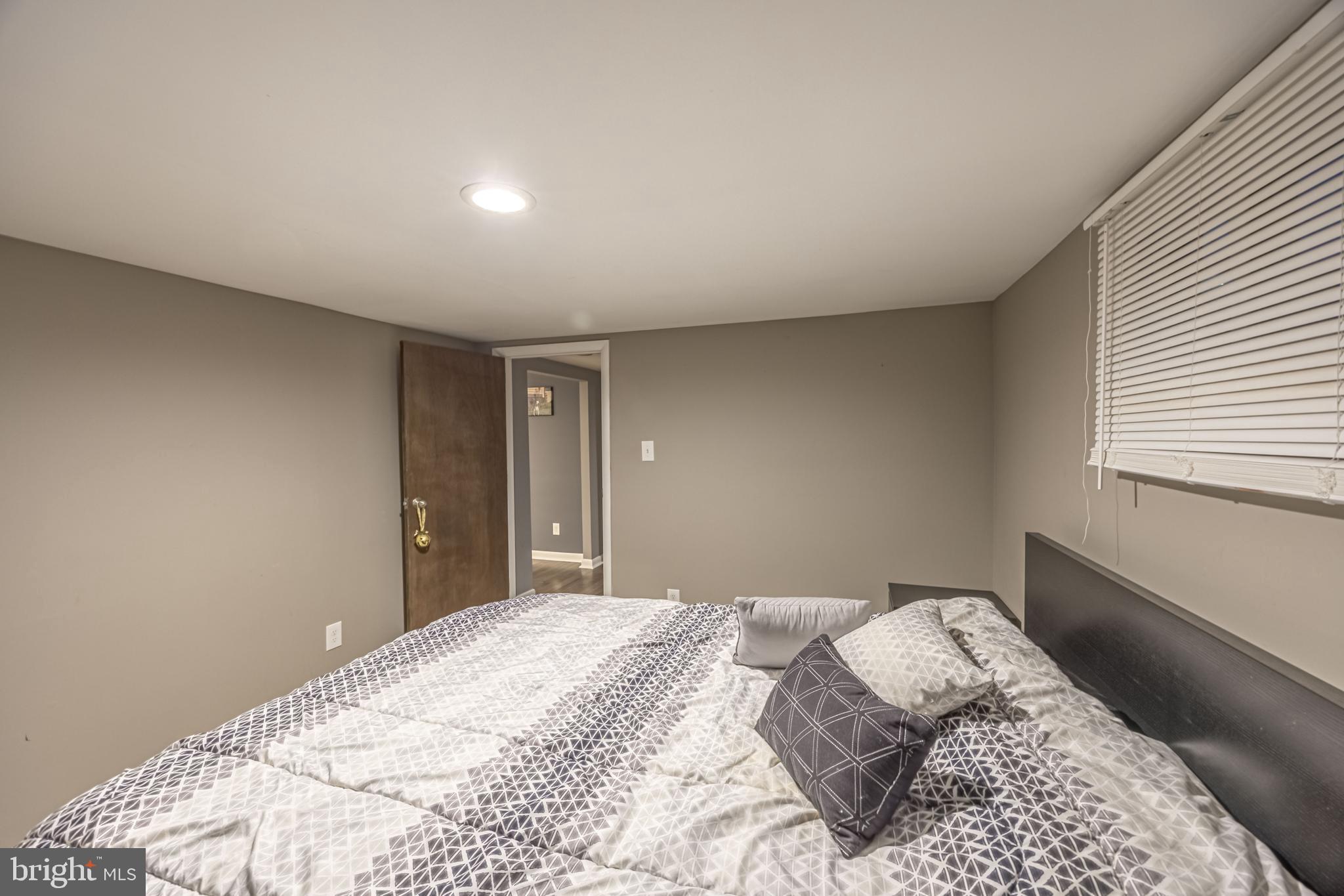 1920 Poplar Road Essex, MD 21221 - Photo 34 of 77