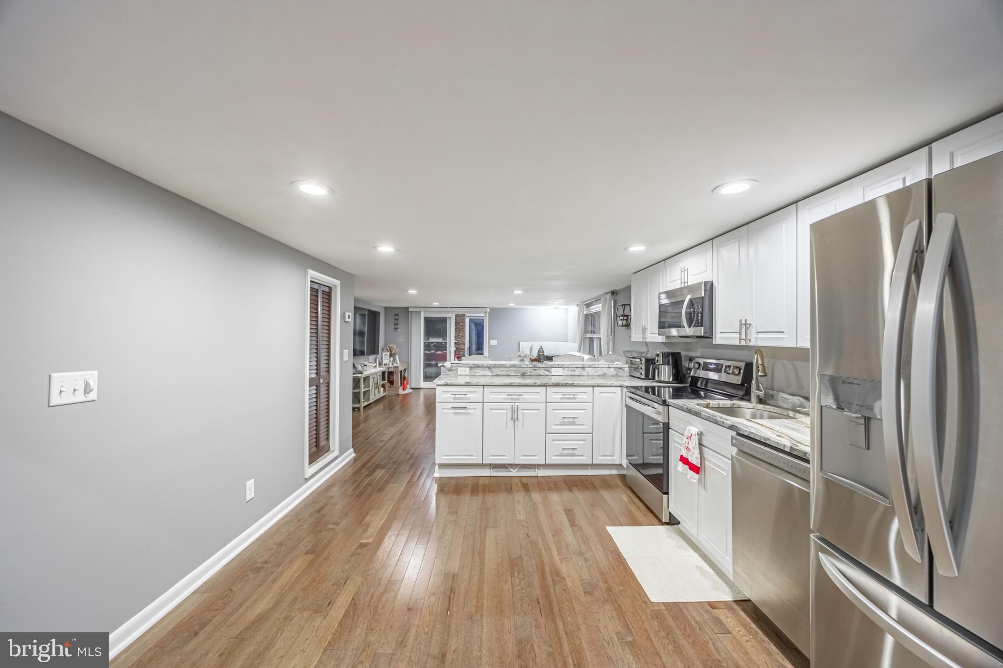 1920 Poplar Road Essex, MD 21221 - Photo 6 of 77