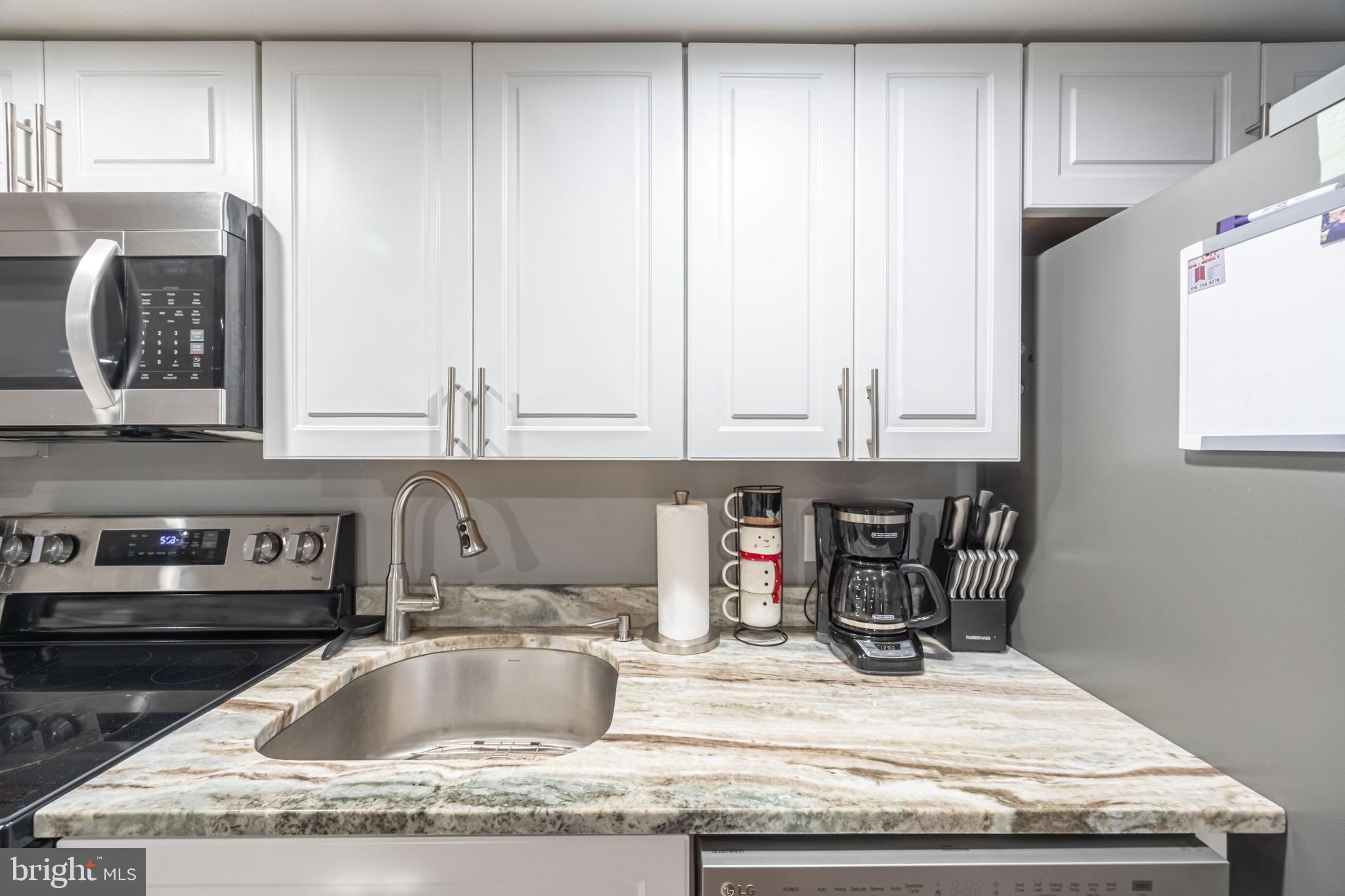 1920 Poplar Road Essex, MD 21221 - Photo 9 of 77