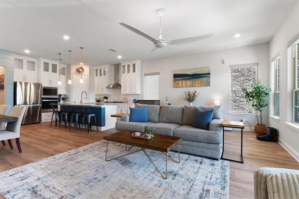 7309 Sunset Boulevard Rowlett, TX 75088 - Photo 11 of 40 Open Concept Living