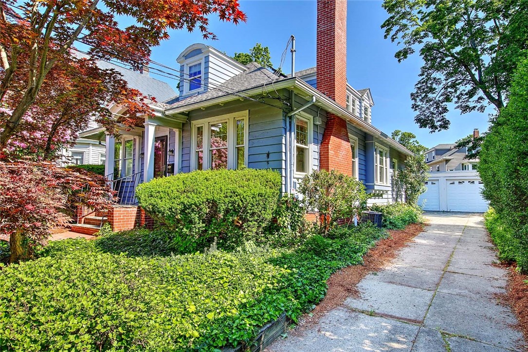 30 Langham Road Providence, RI 02906 - Photo 3 of 39