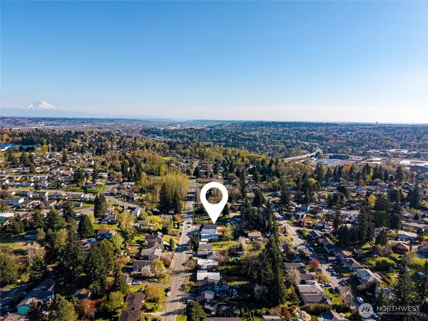 $1,125,000 | 11279 59th Avenue South, Seattle, WA 98178