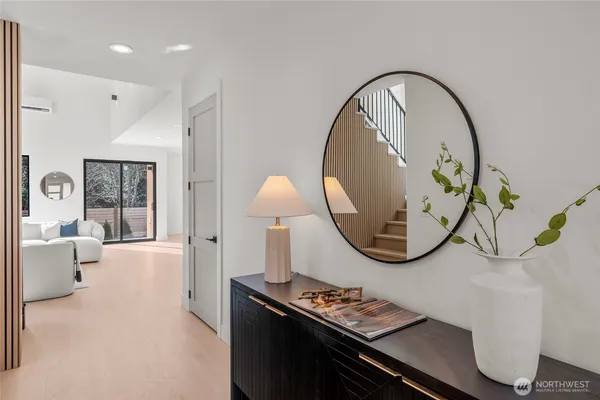 $1,125,000 | 11279 59th Avenue South, Seattle, WA 98178