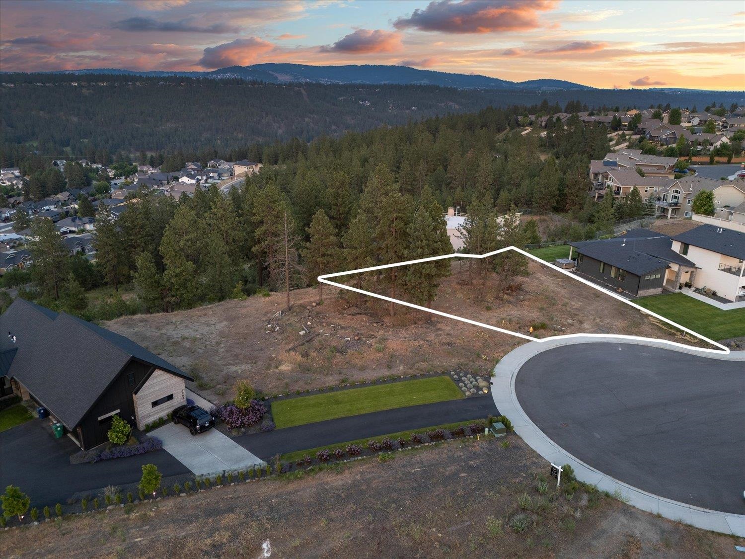 5229 South Falcon Point Spokane, WA 99224 - Photo 6 of 20