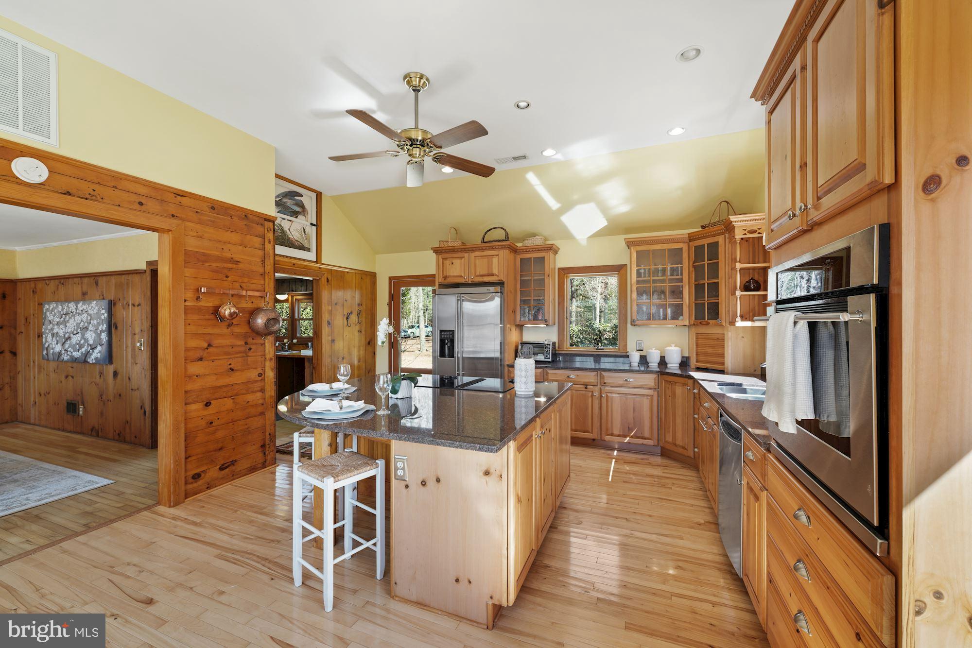 17159 Woodscroft Road Ridge, MD 20680 - Photo 11 of 50 Eat-In Kitchen