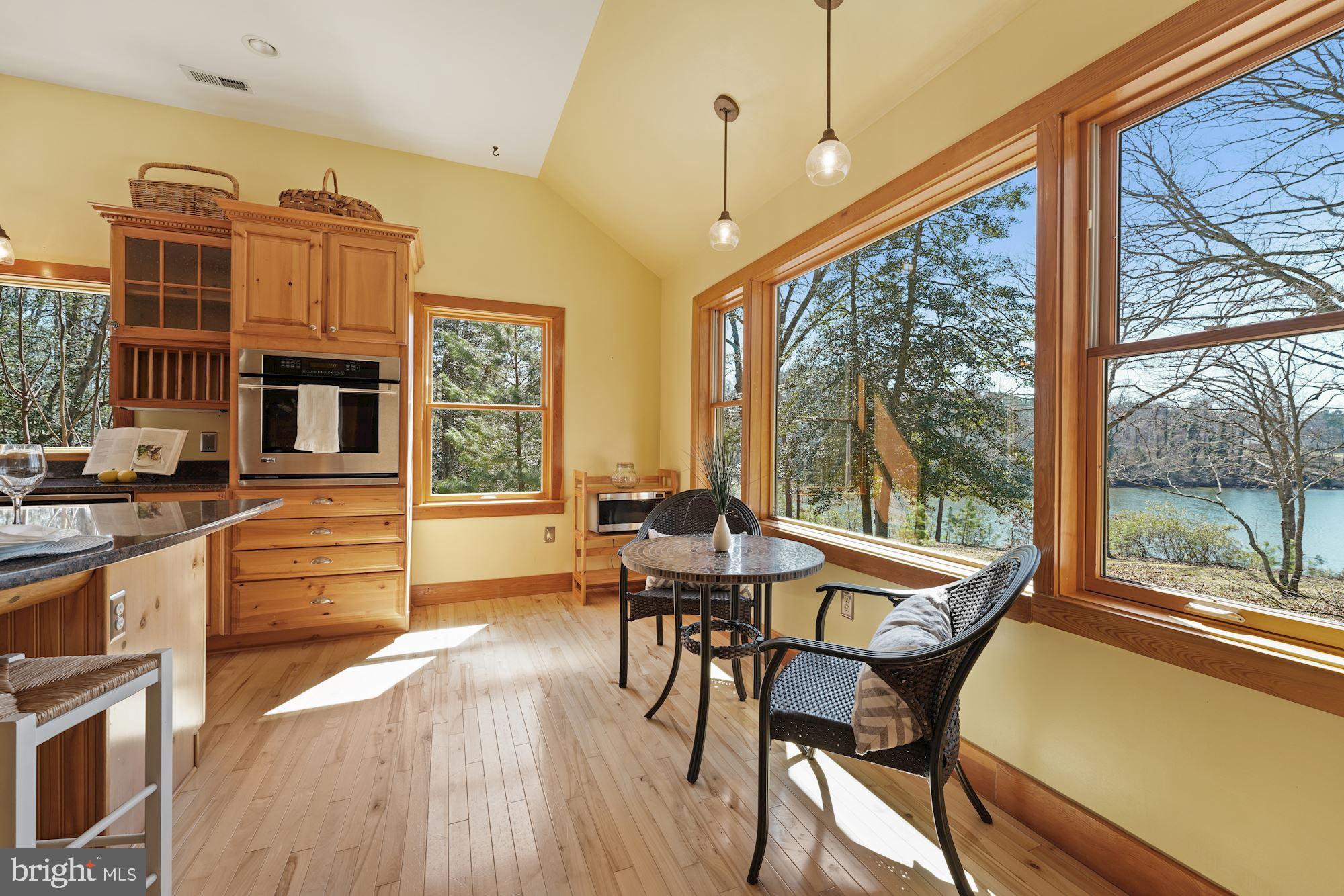 17159 Woodscroft Road Ridge, MD 20680 - Photo 14 of 50 Breakfast Nook