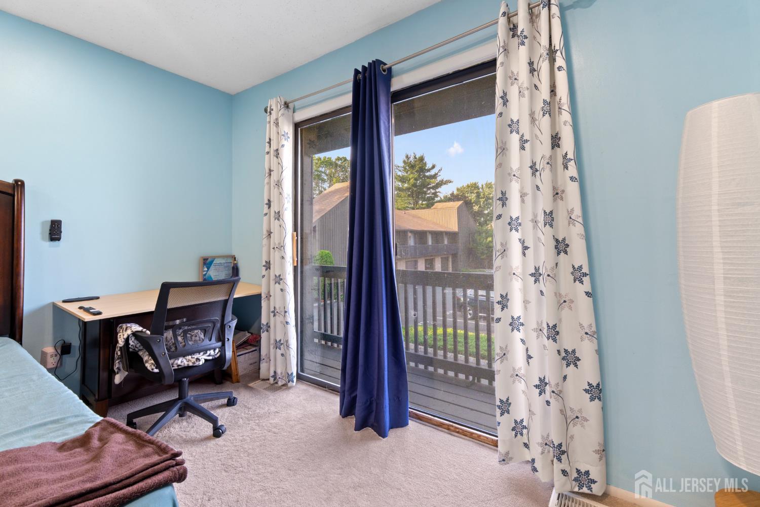 438 Westgate Drive Edison, NJ 08820 - Photo 24 of 39