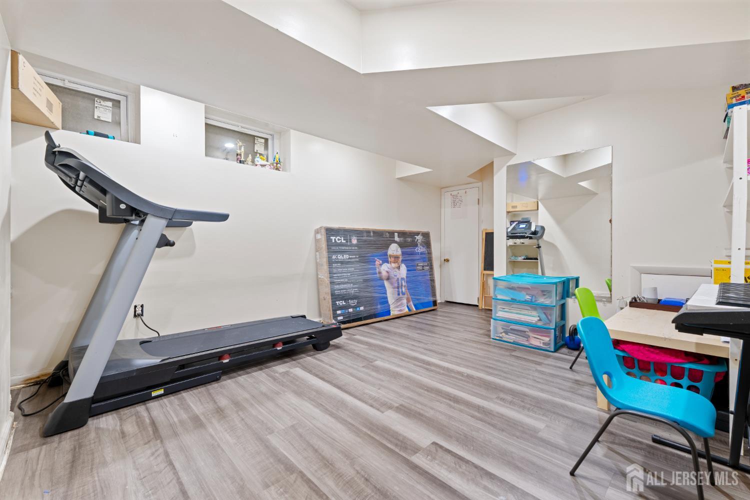 438 Westgate Drive Edison, NJ 08820 - Photo 38 of 39