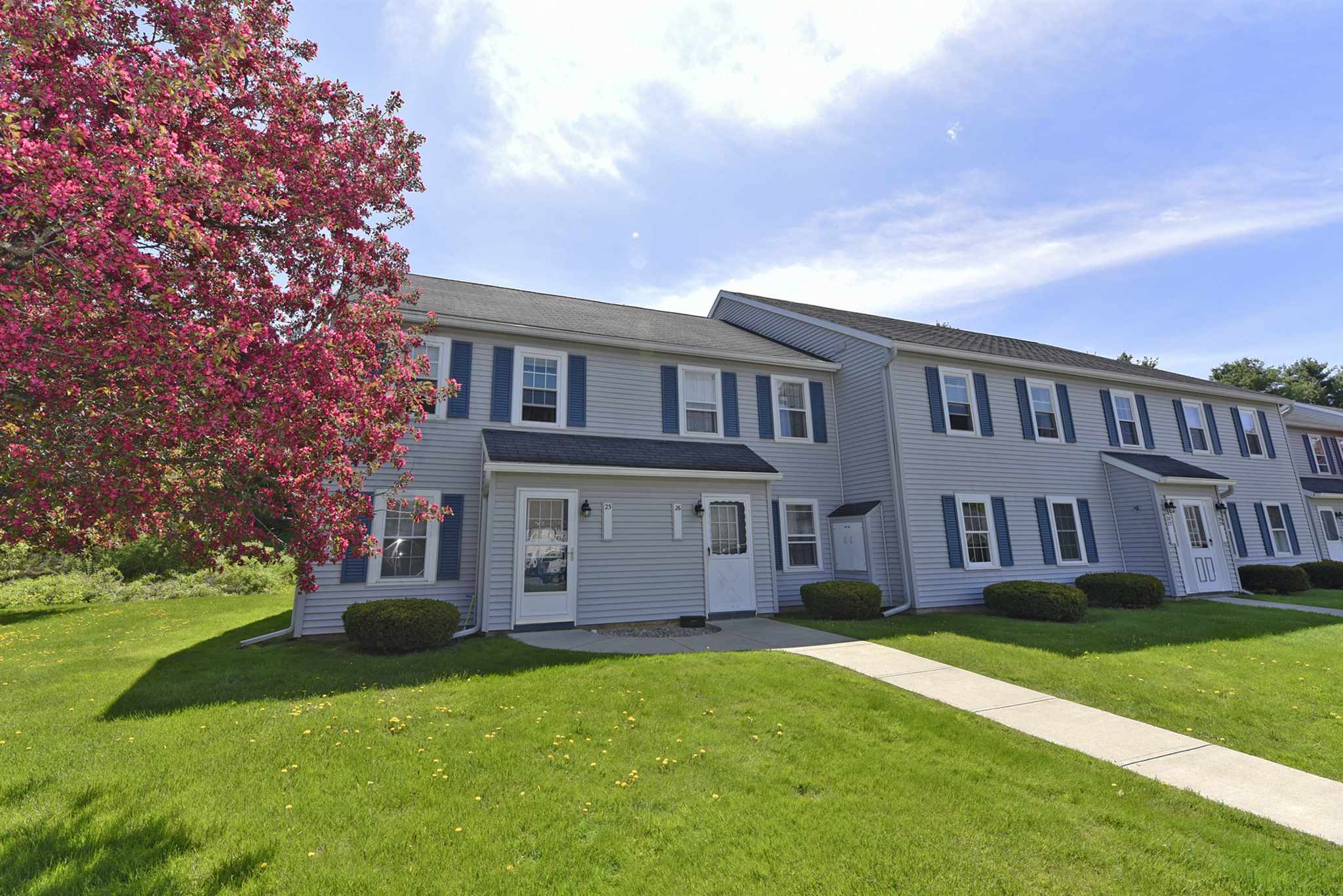 34 Brickyard Road, Unit 28 Essex Junction, VT 05452 - Photo 1 of 21 Gallery Image 1