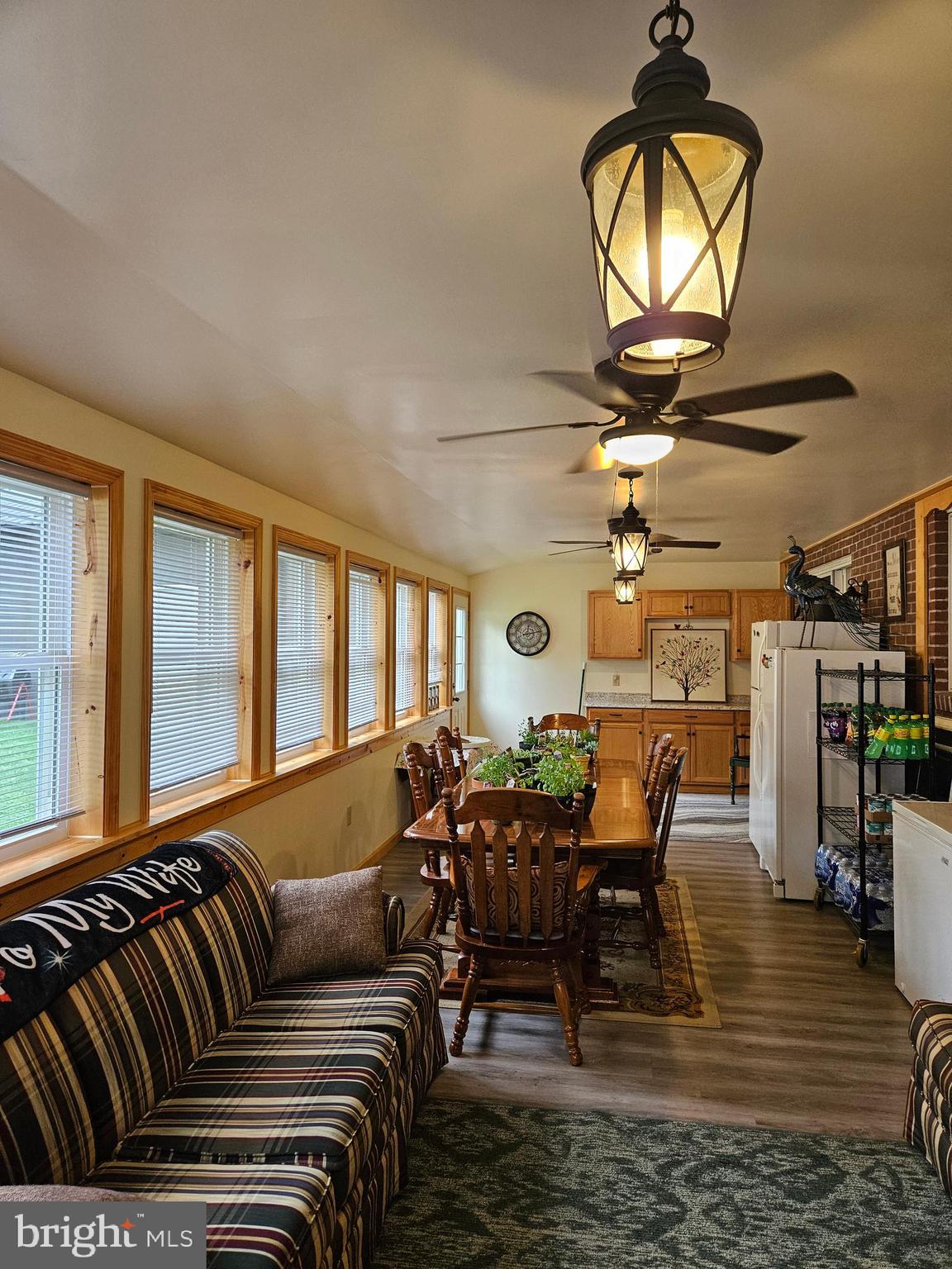 1115 Bishop Walsh Road Cumberland, MD 21502 - Photo 14 of 44 a living room with furniture