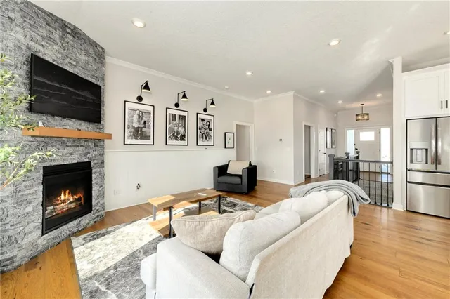 $625,000 | 19013 West 188th Terrace, Spring Hill, KS 66083