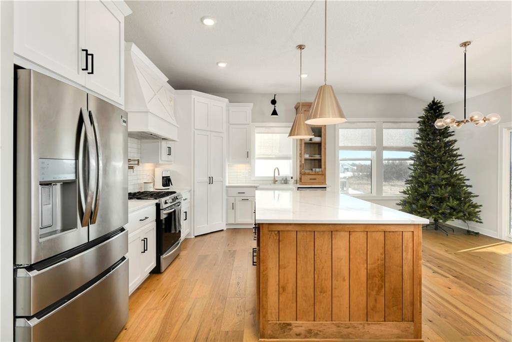 19013 West 188th Terrace Spring Hill, KS 66083 - Photo 23 of 58