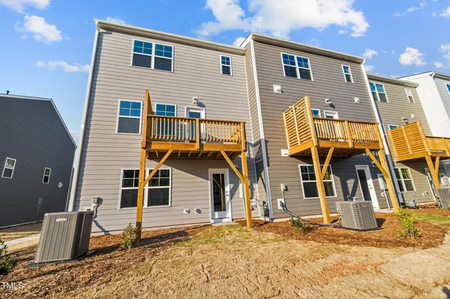 a picture of a city view