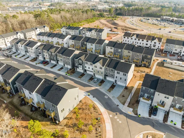 $2,395 | 1100 Crossvine Trail, Durham, NC 27703