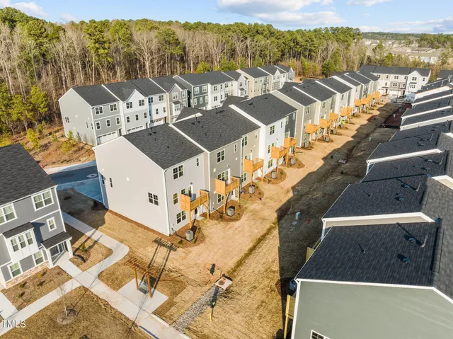 $2,395 | 1100 Crossvine Trail, Durham, NC 27703