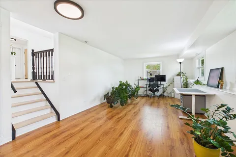 $595,000 | 3425 Harris Drive, Northbrook, IL 60062