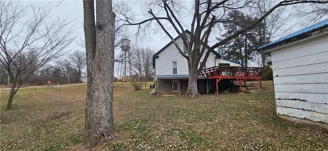 $100,000 | 307 North Oak Street, Urich, MO 64788