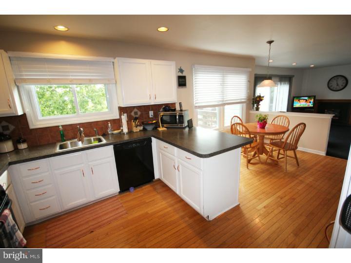 219 Forge Road Collegeville, PA 19426 - Photo 7 of 21 Kitchen